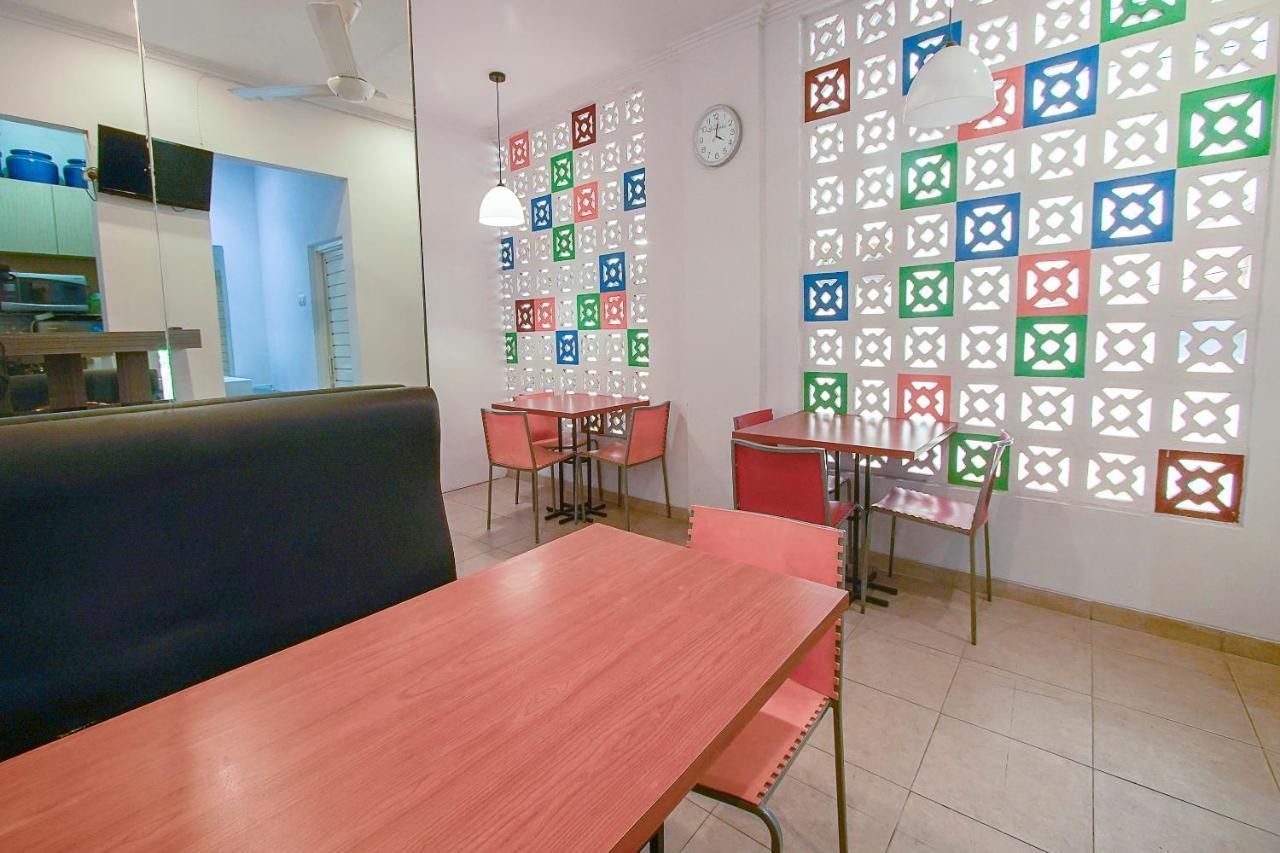 Urbanview Hotel Fiffa Kauman مالانغ المظهر الخارجي الصورة